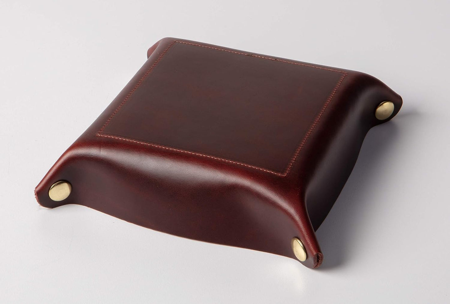 Medium Valet Tray in Burgundy