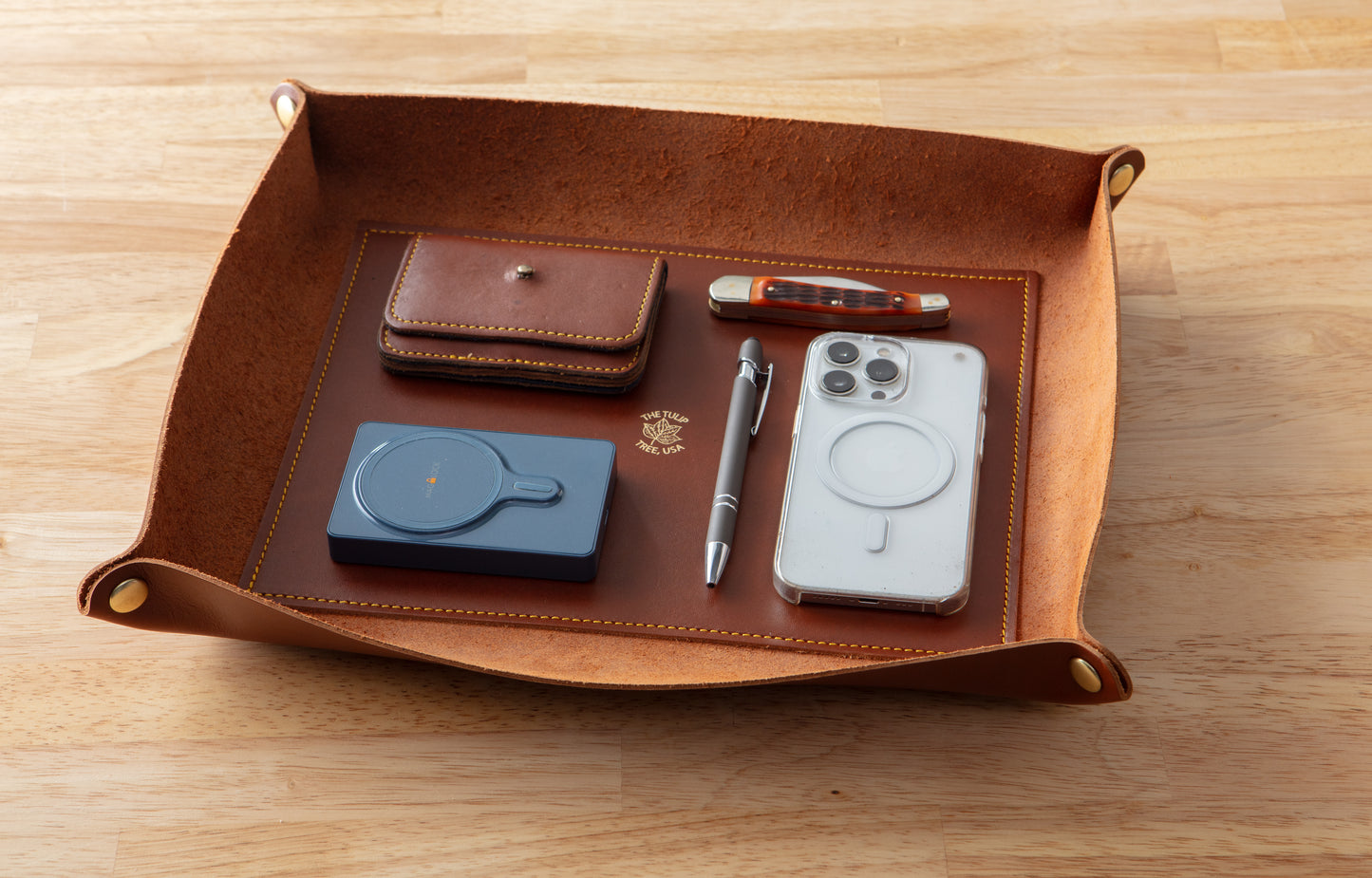 XL Valet Tray in Chestnut Gold