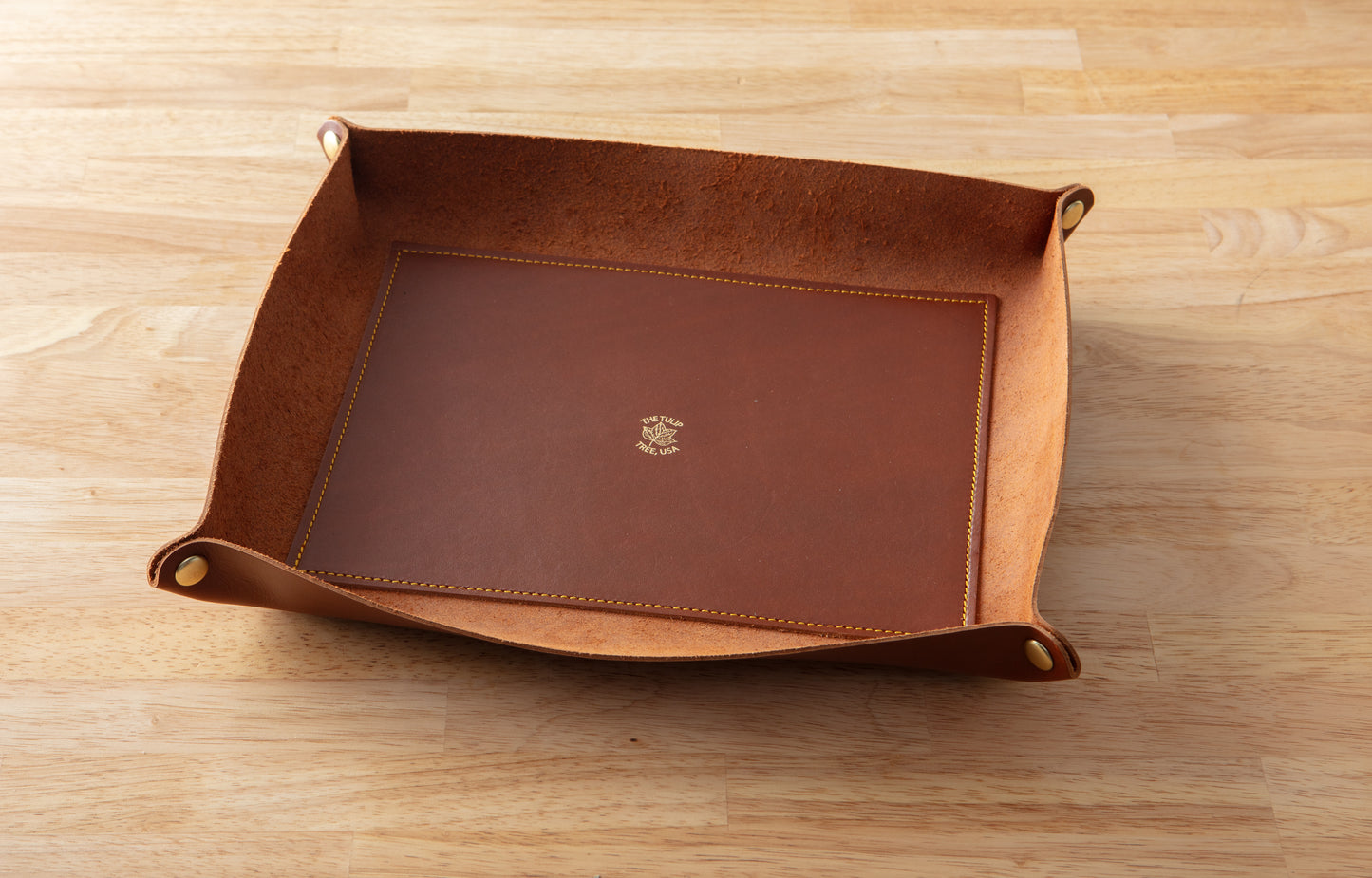 XL Valet Tray in Chestnut Gold