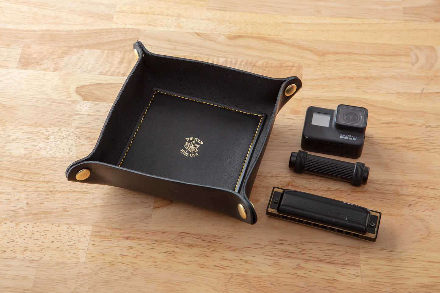 Medium Valet Tray in Black Gold