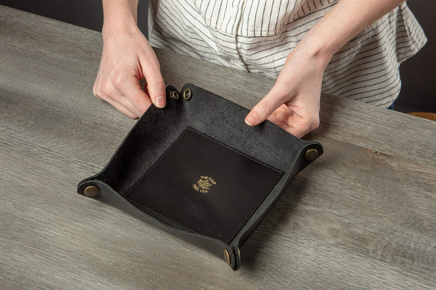 Medium Valet Tray in Black